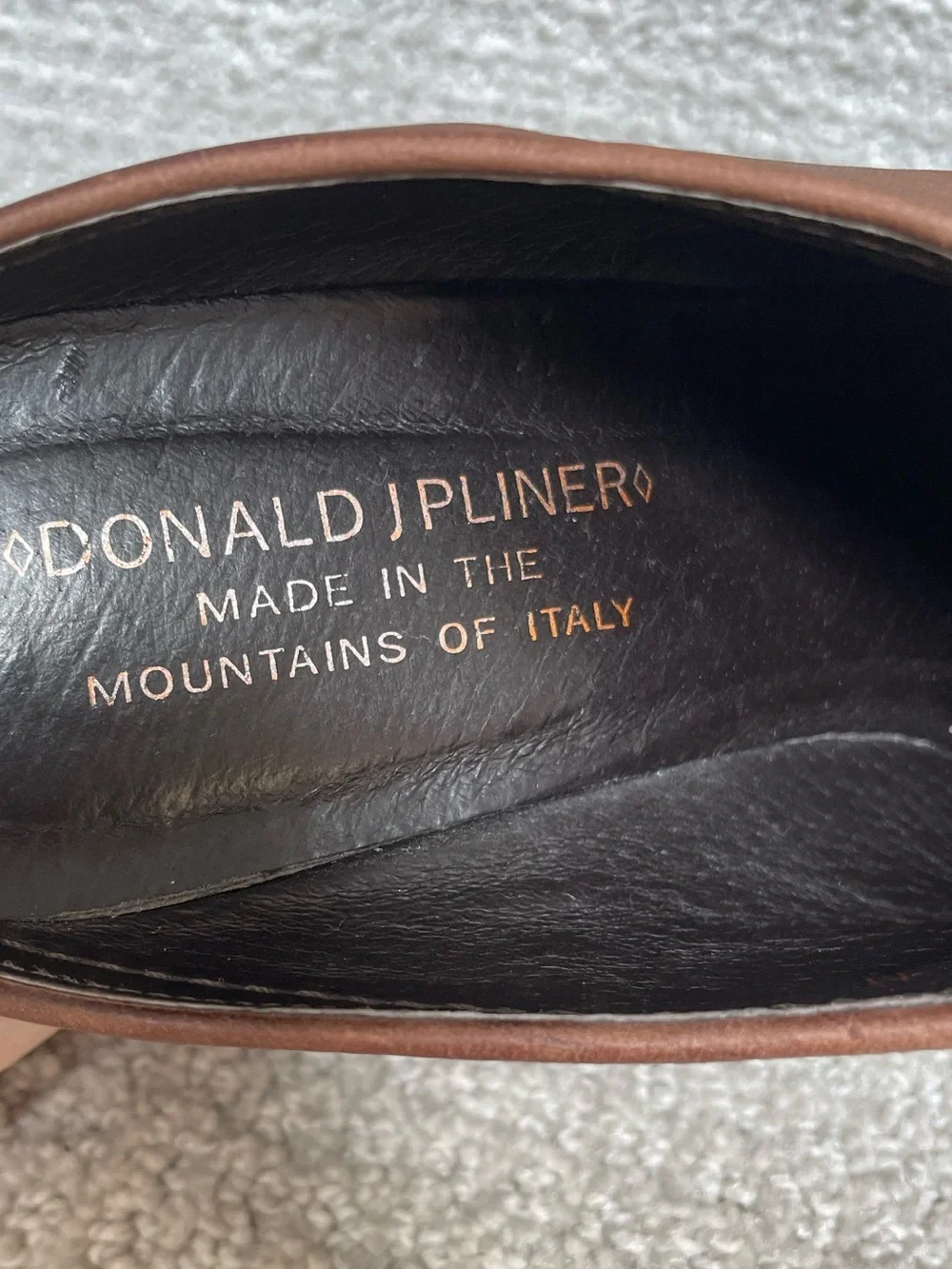 Donald J Pliner Brown Leather Slip On Wedge Shoes Casual Western Made in Italy